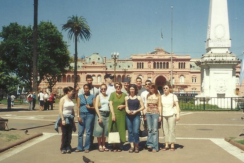 Krystyna Musik and 11 students in Buenos Aires